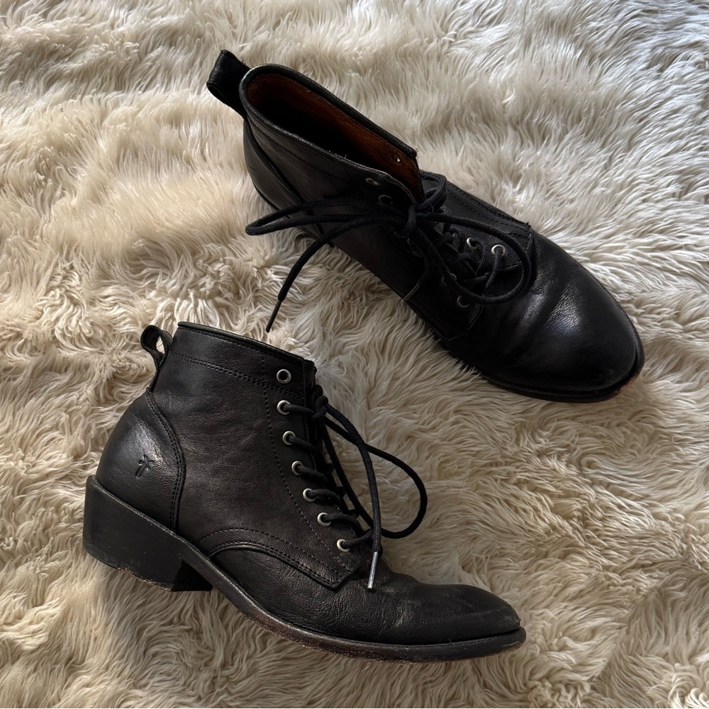 Frye “Carson” Black Leather Boots